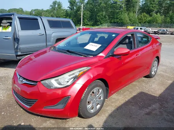 KMHDH4AE2GU557535 2016 HYUNDAI ELANTRA - Image 2