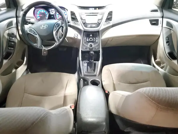 KMHDH4AE2GU558328 2016 HYUNDAI ELANTRA - Image 8