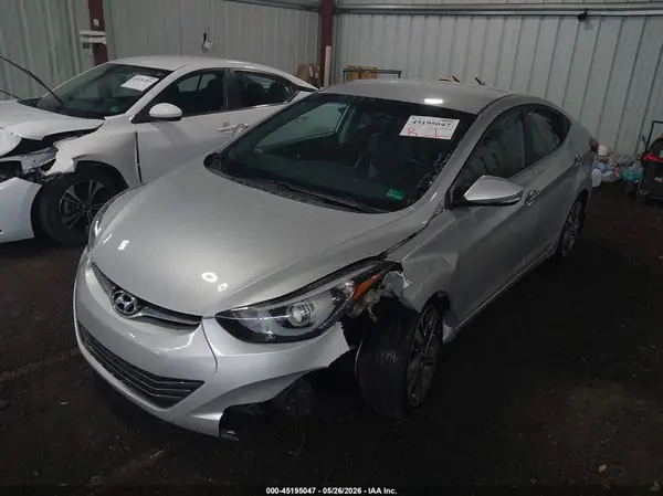 KMHDH4AE2GU561598 2016 HYUNDAI ELANTRA - Image 2