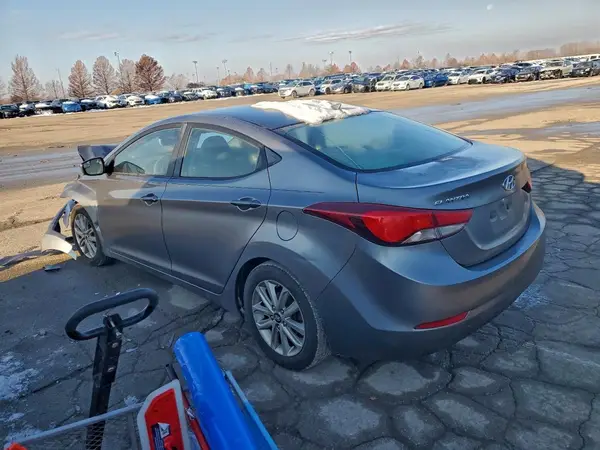 KMHDH4AE2GU567997 2016 HYUNDAI ELANTRA - Image 2