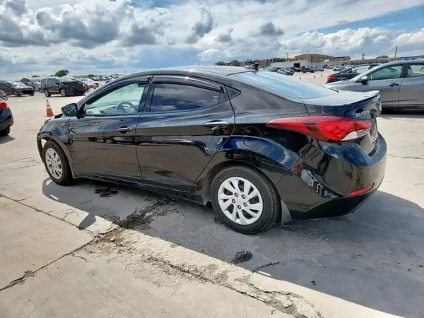 KMHDH4AE2GU573900 2016 HYUNDAI ELANTRA - Image 2