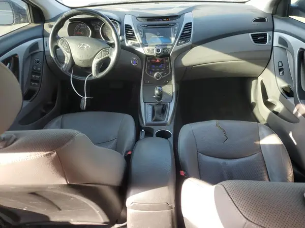 KMHDH4AE2GU586422 2016 HYUNDAI ELANTRA - Image 8