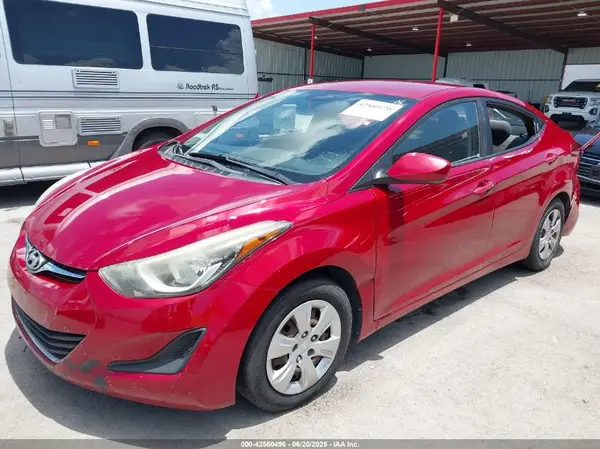 KMHDH4AE2GU589319 2016 HYUNDAI ELANTRA - Image 2