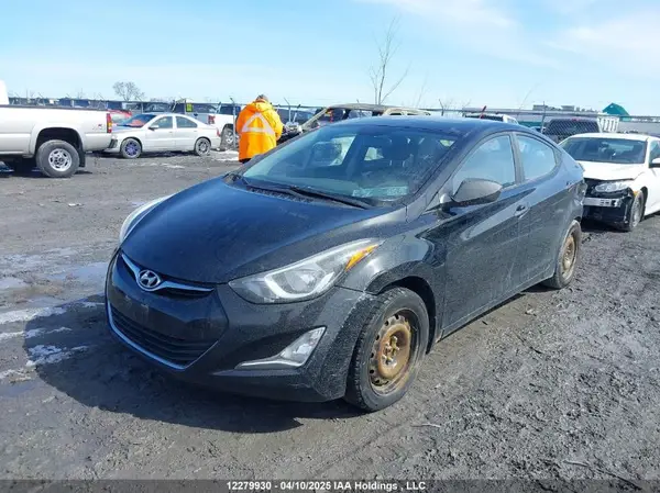 KMHDH4AE2GU602036 2016 HYUNDAI ELANTRA - Image 2