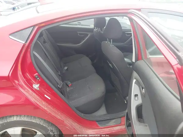 KMHDH4AE2GU603705 2016 HYUNDAI ELANTRA - Image 8