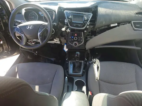 KMHDH4AE2GU604790 2016 HYUNDAI ELANTRA - Image 8