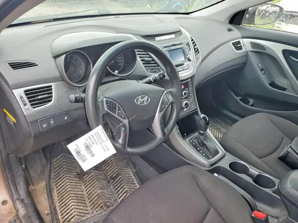 KMHDH4AE2GU617846 2016 HYUNDAI ELANTRA - Image 8
