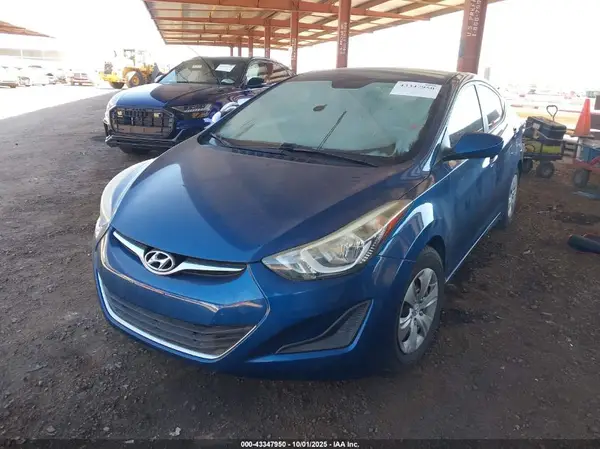 KMHDH4AE2GU619659 2016 HYUNDAI ELANTRA - Image 2