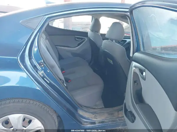 KMHDH4AE2GU619659 2016 HYUNDAI ELANTRA - Image 8
