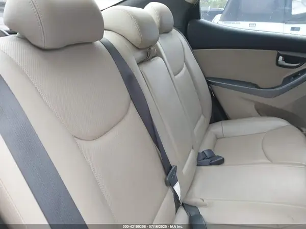 KMHDH4AE2GU622724 2016 HYUNDAI ELANTRA - Image 8