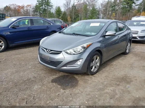 KMHDH4AE2GU623324 2016 HYUNDAI ELANTRA - Image 2
