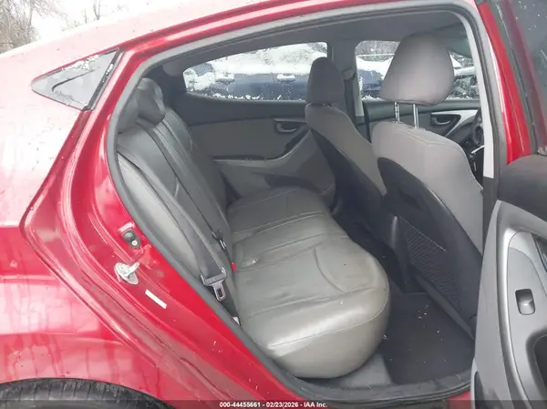 KMHDH4AE2GU624974 2016 HYUNDAI ELANTRA - Image 8