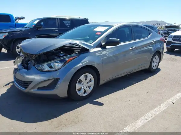 KMHDH4AE2GU625218 2016 HYUNDAI ELANTRA - Image 2