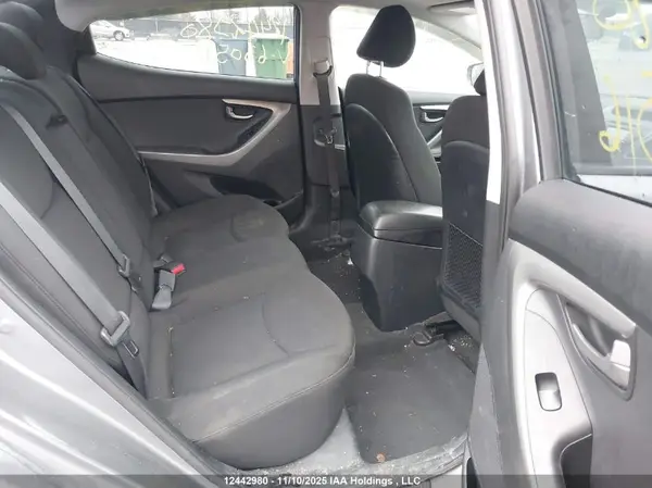 KMHDH4AE2GU630516 2016 HYUNDAI ELANTRA - Image 8