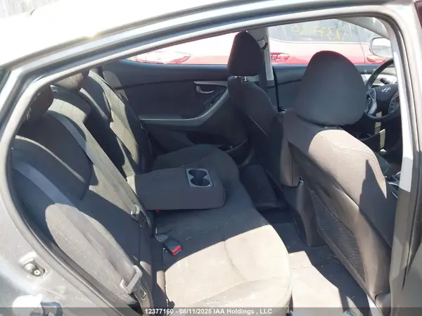 KMHDH4AE2GU631519 2016 HYUNDAI ELANTRA - Image 8