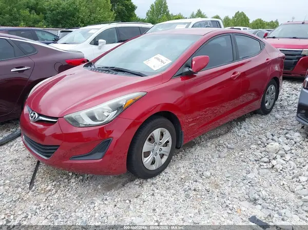 KMHDH4AE2GU643704 2016 HYUNDAI ELANTRA - Image 2