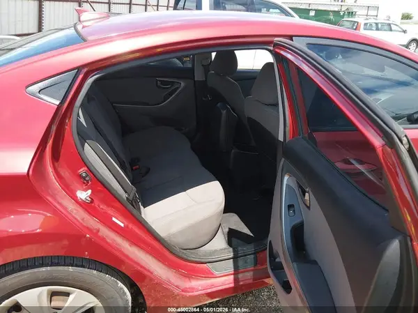 KMHDH4AE2GU643704 2016 HYUNDAI ELANTRA - Image 8