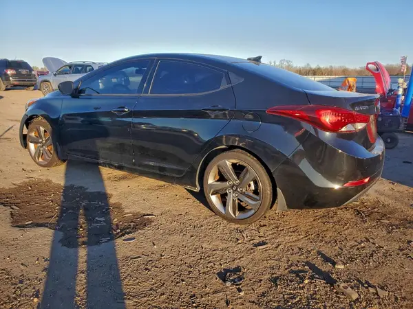 KMHDH4AE2GU645825 2016 HYUNDAI ELANTRA - Image 2