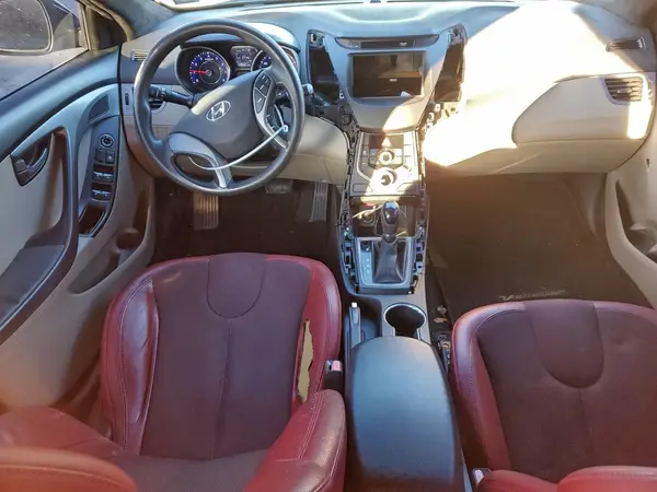 KMHDH4AE2GU645825 2016 HYUNDAI ELANTRA - Image 8