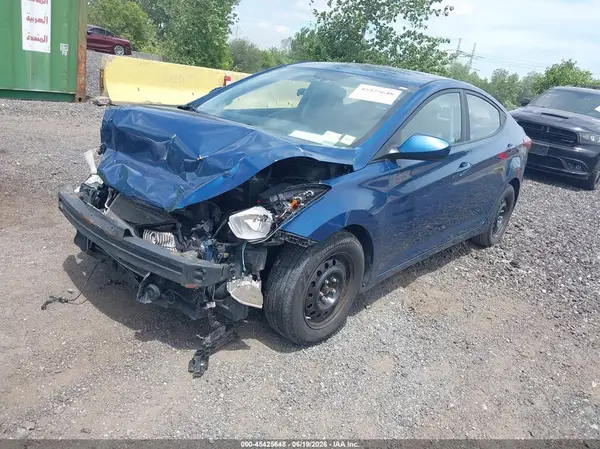 KMHDH4AE2GU652287 2016 HYUNDAI ELANTRA - Image 2