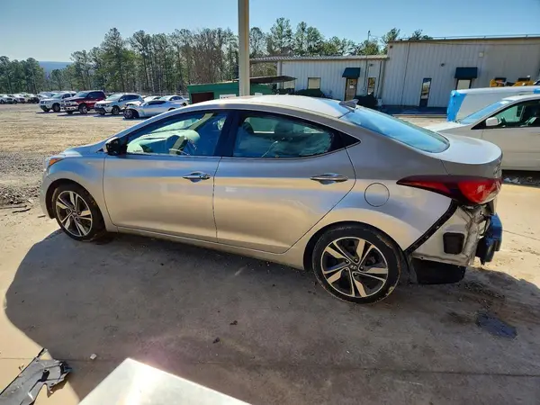 KMHDH4AE3GU479167 2016 HYUNDAI ELANTRA - Image 2