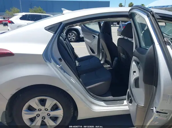 KMHDH4AE3GU481310 2016 HYUNDAI ELANTRA - Image 8
