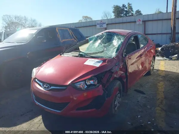 KMHDH4AE3GU482716 2016 HYUNDAI ELANTRA - Image 2