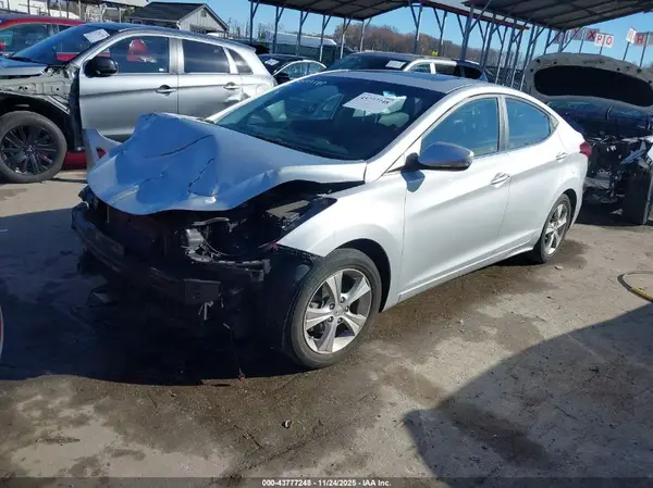 KMHDH4AE3GU484708 2016 HYUNDAI ELANTRA - Image 2