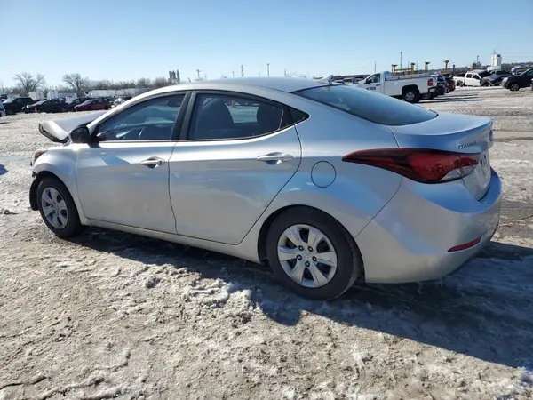 KMHDH4AE3GU512359 2016 HYUNDAI ELANTRA - Image 2