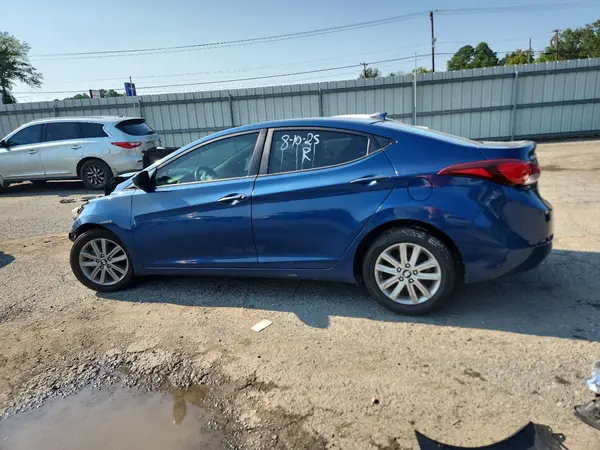 KMHDH4AE3GU518629 2016 HYUNDAI ELANTRA - Image 2