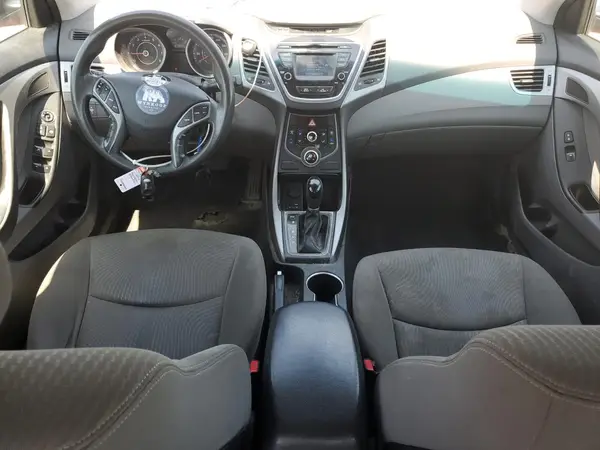 KMHDH4AE3GU518890 2016 HYUNDAI ELANTRA - Image 8