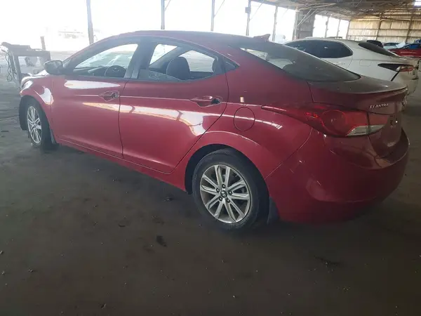 KMHDH4AE3GU519781 2016 HYUNDAI ELANTRA - Image 2
