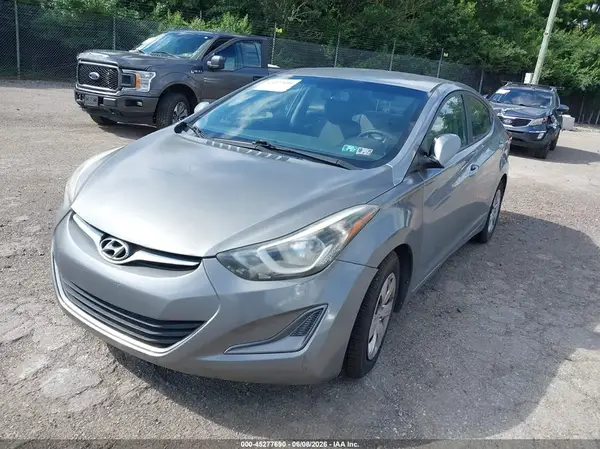 KMHDH4AE3GU543742 2016 HYUNDAI ELANTRA - Image 2