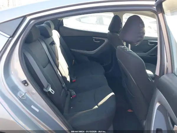 KMHDH4AE3GU545118 2016 HYUNDAI ELANTRA - Image 8