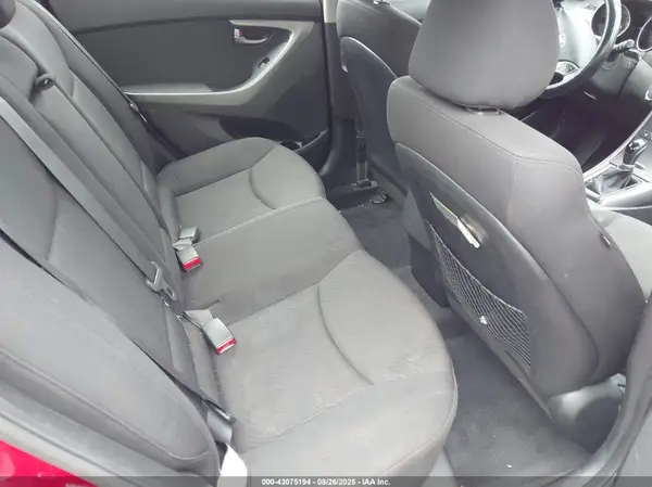 KMHDH4AE3GU548200 2016 HYUNDAI ELANTRA - Image 8