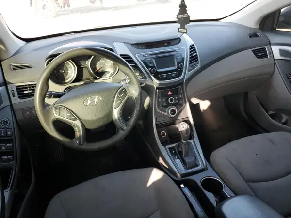 KMHDH4AE3GU557186 2016 HYUNDAI ELANTRA - Image 8