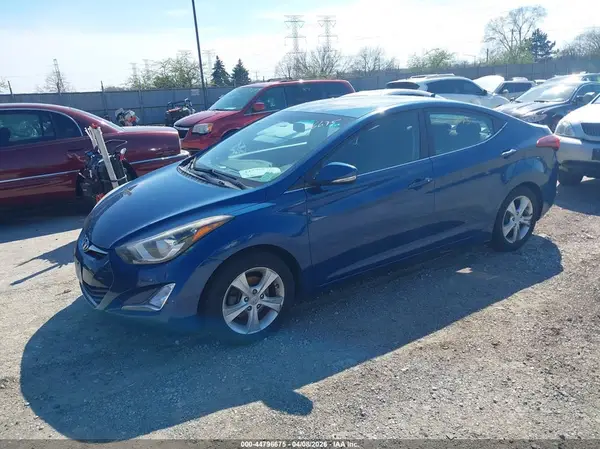 KMHDH4AE3GU566812 2016 HYUNDAI ELANTRA - Image 2