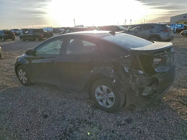 KMHDH4AE3GU581925 2016 HYUNDAI ELANTRA - Image 2