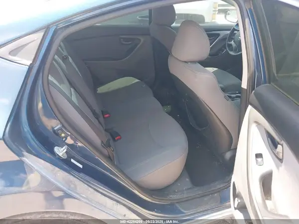 KMHDH4AE3GU584520 2016 HYUNDAI ELANTRA - Image 8