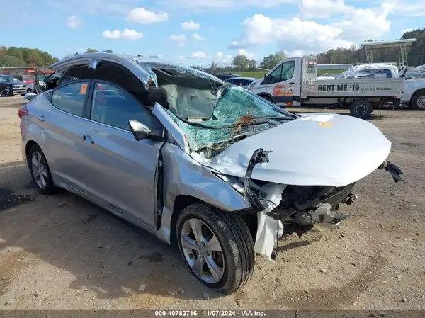 KMHDH4AE3GU588552 2016 HYUNDAI ELANTRA - Image 1
