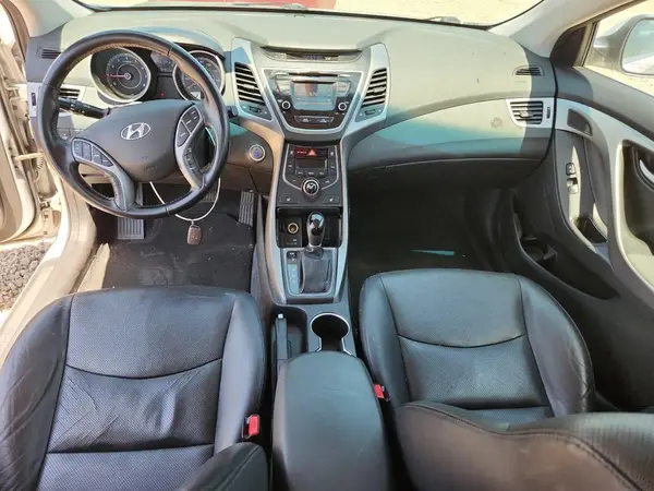 KMHDH4AE3GU595517 2016 HYUNDAI ELANTRA - Image 8
