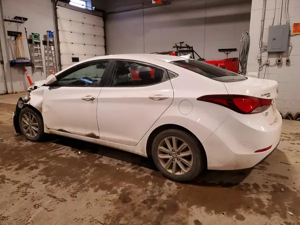 KMHDH4AE3GU598532 2016 HYUNDAI ELANTRA - Image 2