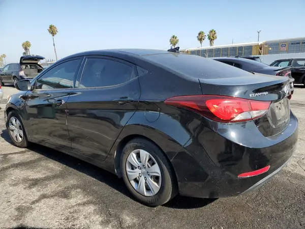 KMHDH4AE3GU601624 2016 HYUNDAI ELANTRA - Image 2