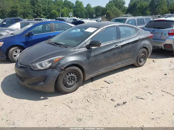 KMHDH4AE3GU604507 2016 HYUNDAI ELANTRA - Image 2