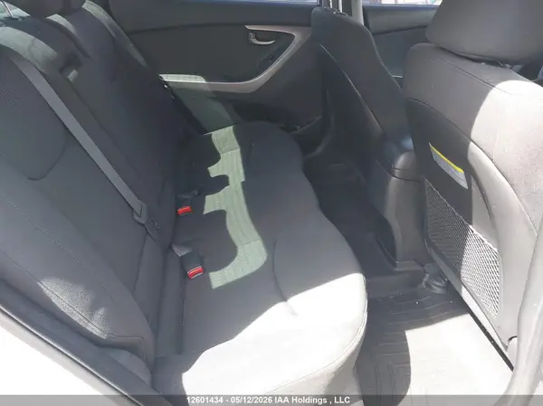 KMHDH4AE3GU607715 2016 HYUNDAI ELANTRA - Image 8