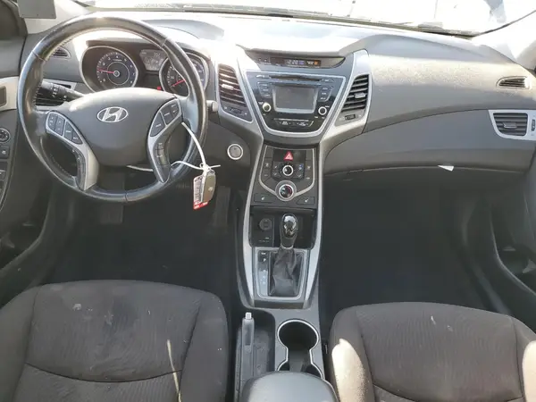 KMHDH4AE3GU635661 2016 HYUNDAI ELANTRA - Image 8