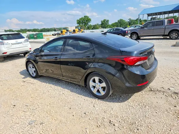 KMHDH4AE3GU646174 2016 HYUNDAI ELANTRA - Image 2