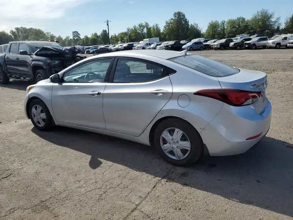 KMHDH4AE4GU475242 2016 HYUNDAI ELANTRA - Image 2