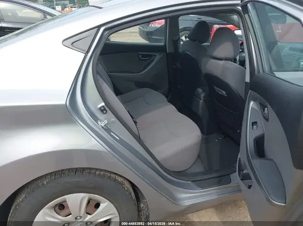 KMHDH4AE4GU483213 2016 HYUNDAI ELANTRA - Image 8