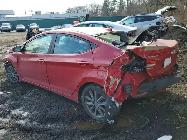 KMHDH4AE4GU484877 2016 HYUNDAI ELANTRA - Image 2